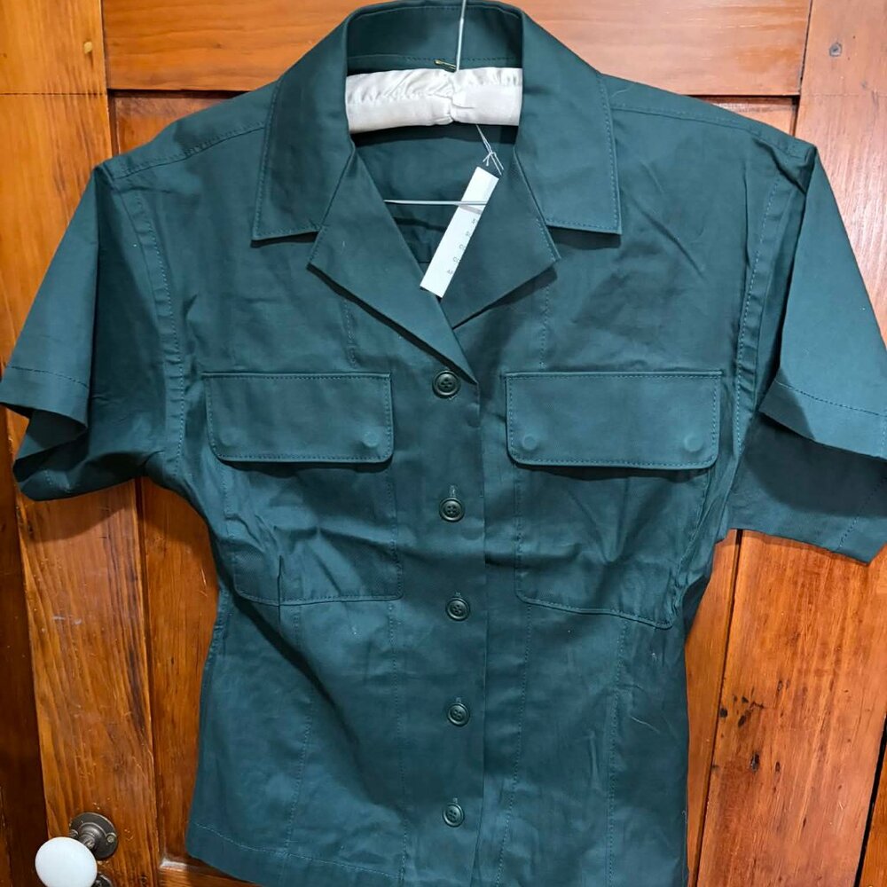 BLK DNM NYC Safari Top Size S Bottle Green Short Sleeve Front Snap Pockets NEW
